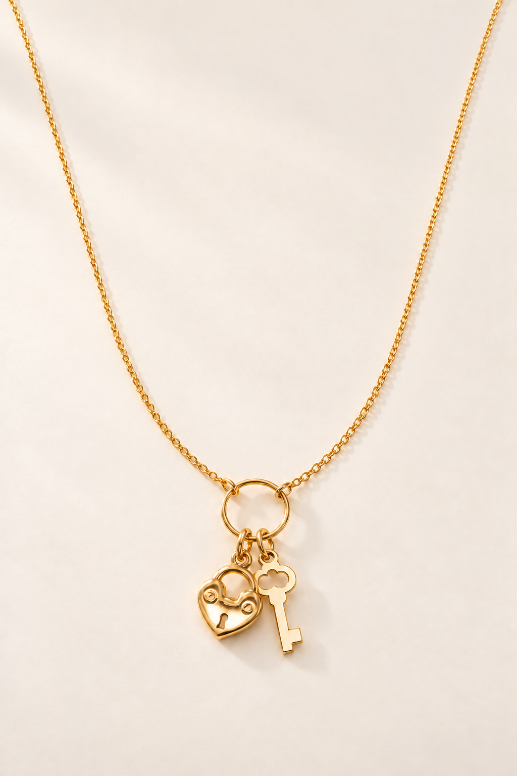 Collana Cuore Lucchetto e Chiave in Oro - Oro Giallo 9 kt | Facco Gioielli