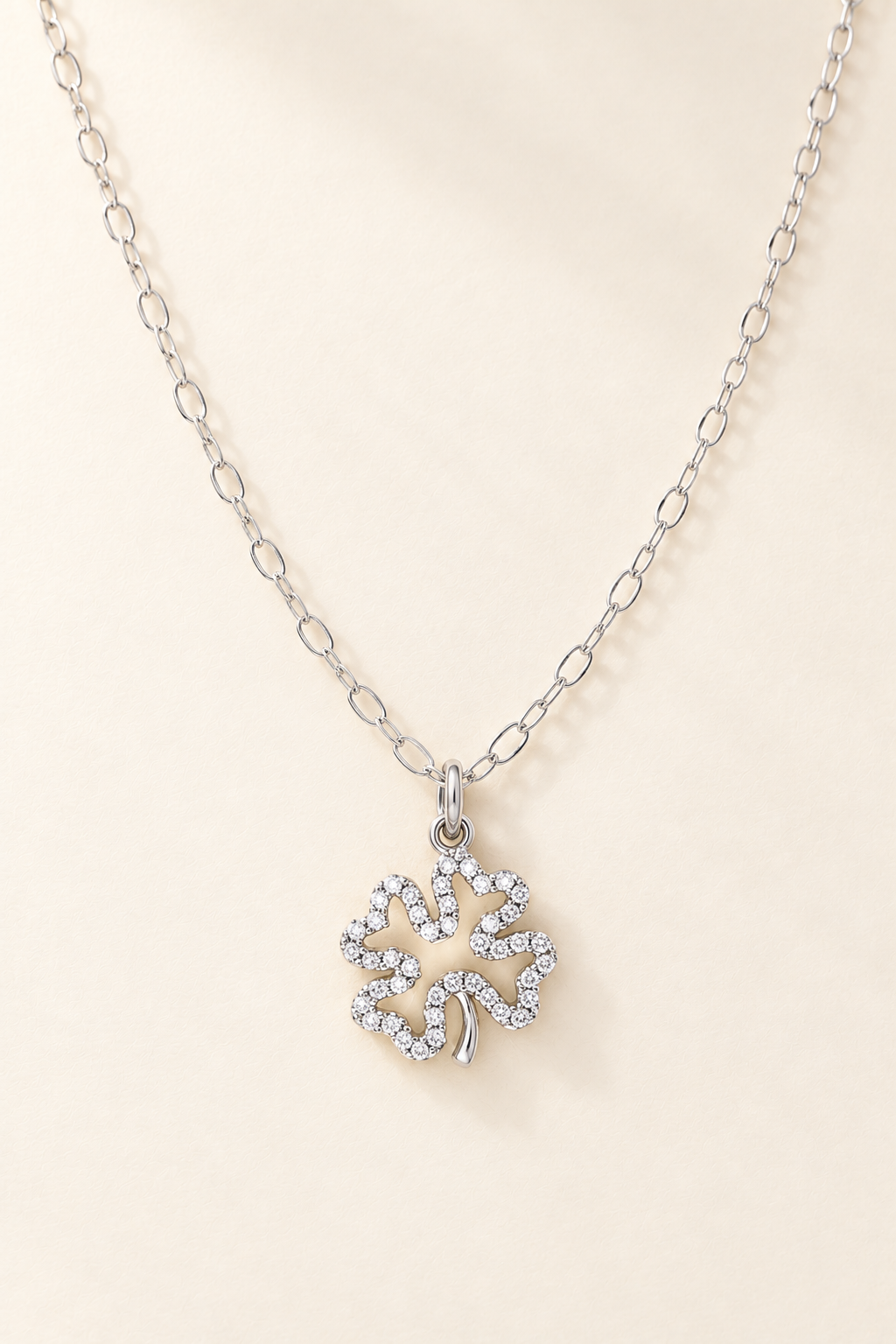 Collana Quadrifoglio in Oro - Oro Bianco 18 kt | Facco Gioielli