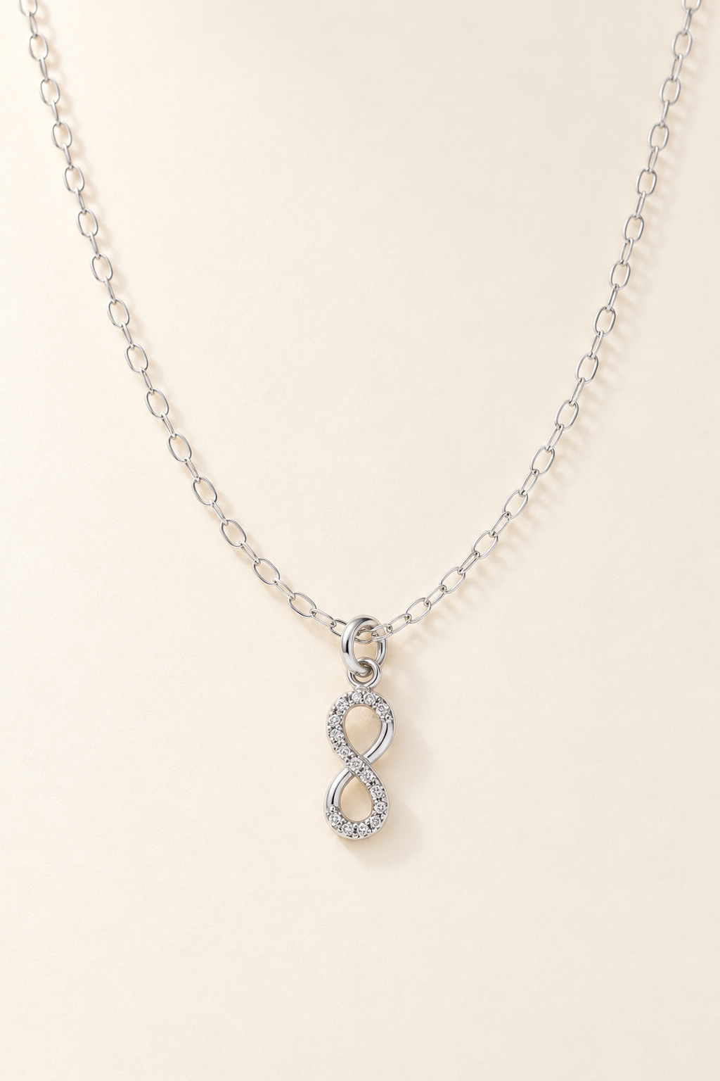 Collana Infinito in Oro - Oro Bianco 18 kt | Facco Gioielli