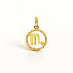 Charm Segno Zodiacale Scorpione in Oro Giallo