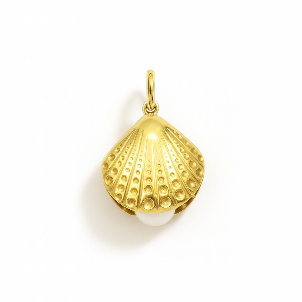 Charm Conchiglia in Oro Giallo e Perla
