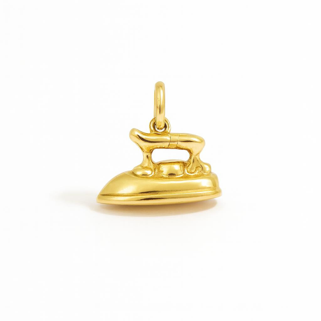 Charm Ferro da Stiro in Oro Giallo