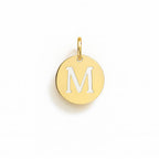 Charm Lettera M in Oro Giallo – Modello 4
