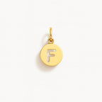 Charm Lettera F in Oro Giallo – Modello 3