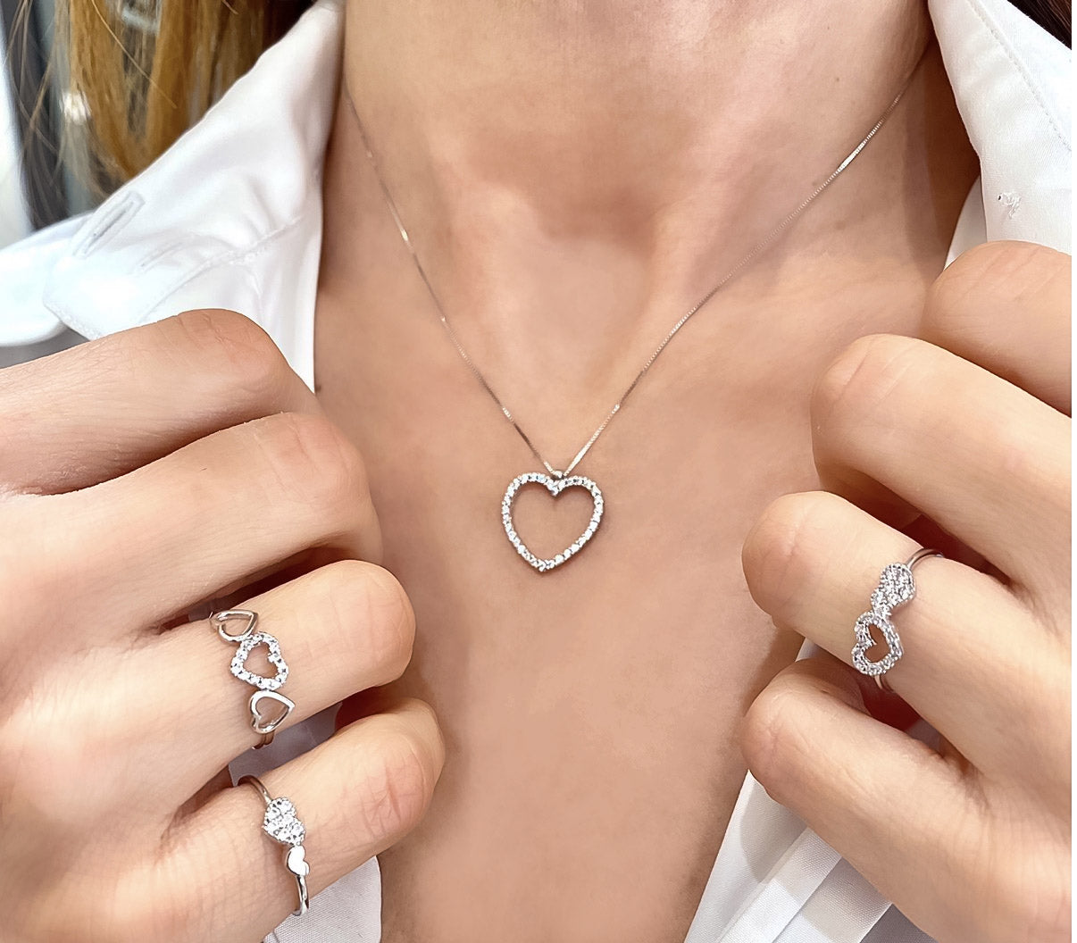 Anello Cuore d'Oro Vero e Zirconi
