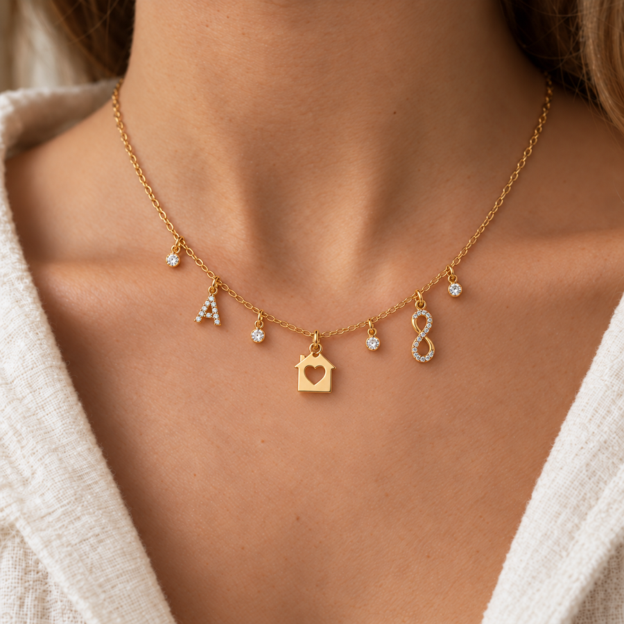 Collar Letra A, Casa y Infinito en Oro