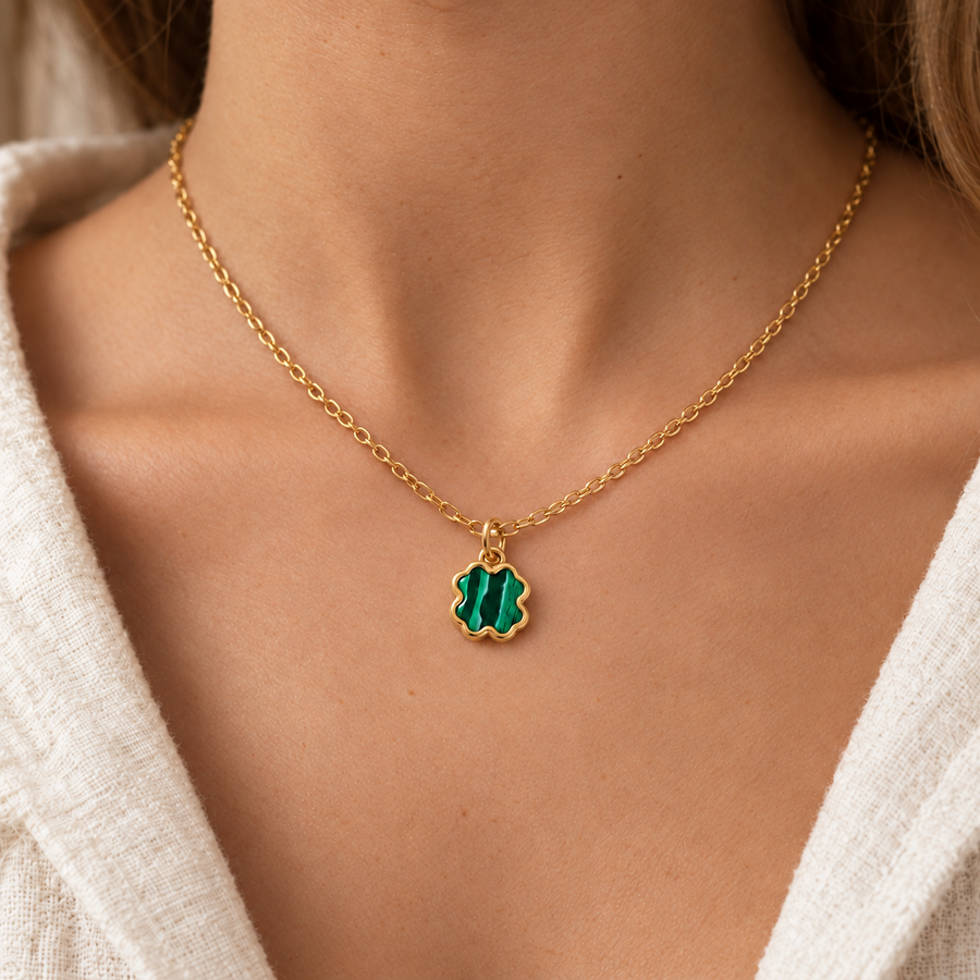 Collar Trébol de Cuatro Hojas en Oro